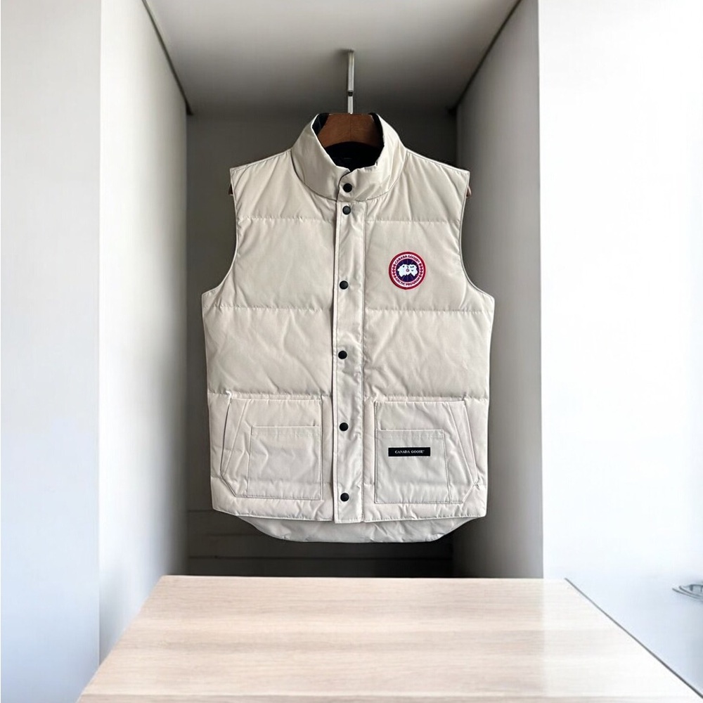 Canada Goose Cream Puffer Vest - Picture 3 of 8